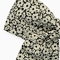 large bow clip black floral