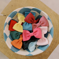 small bow clip baby pink