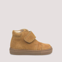 closed velcro shoe