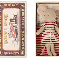 big sister christmas mouse in matchbox