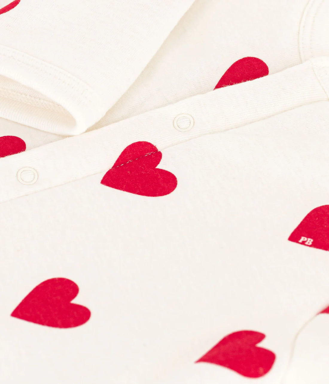 front-snap heart print footie