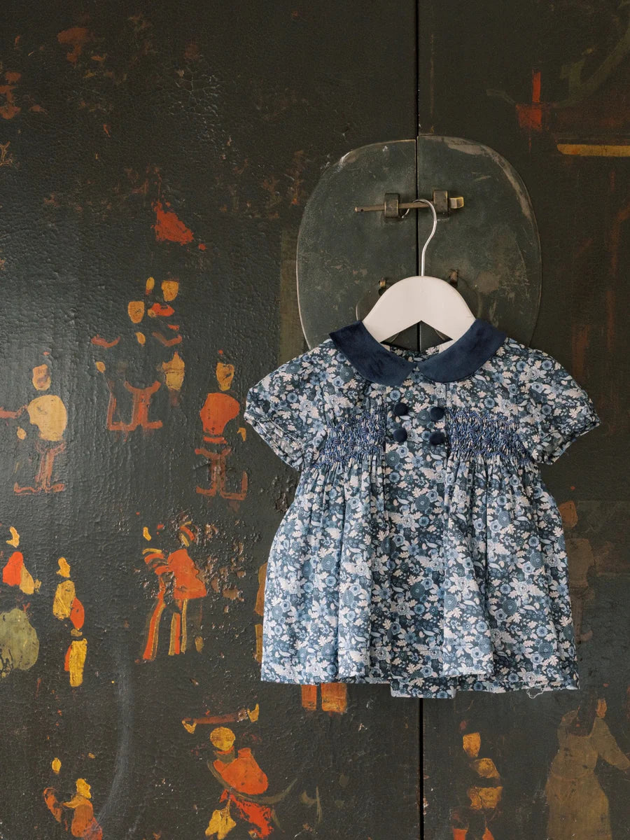 arcadia smocked set