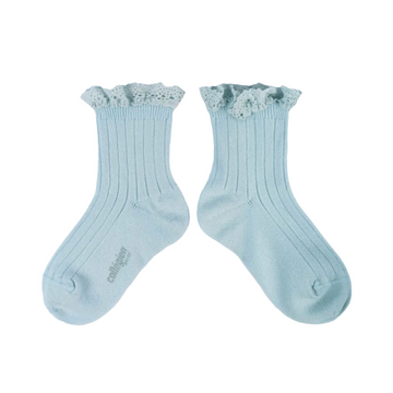 lili lace trim ankle socks