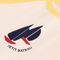ss boat graphic tee