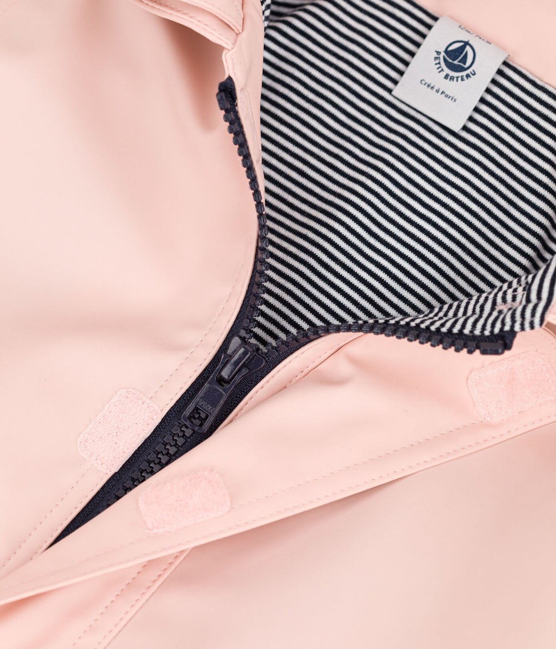 bb hooded rain jacket