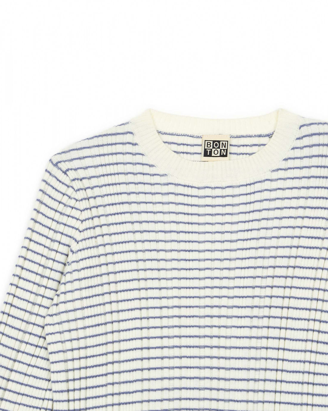 girly pullover