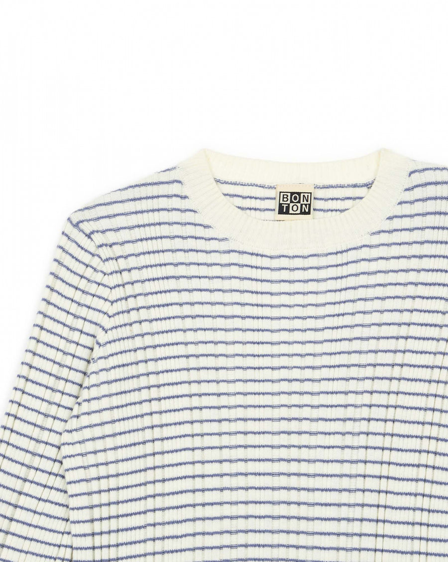girly pullover