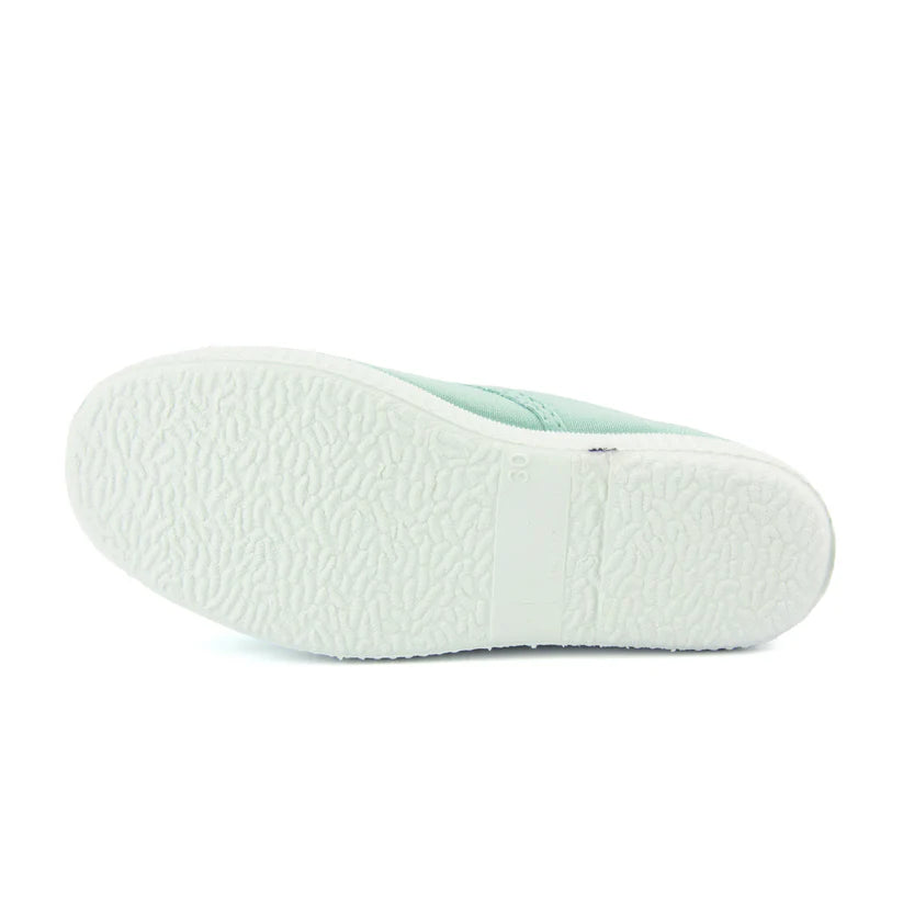 toe cap slip-ons