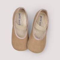 elastic ballerina shoe