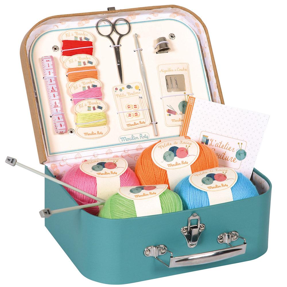sewing&knitting set suitcase